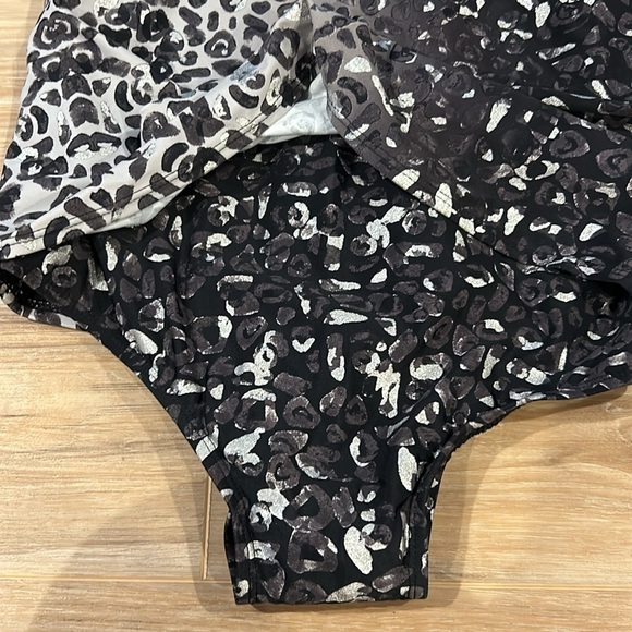 NWT Swimsuits for All Ombré leopard one piece - Picture 7 of 14